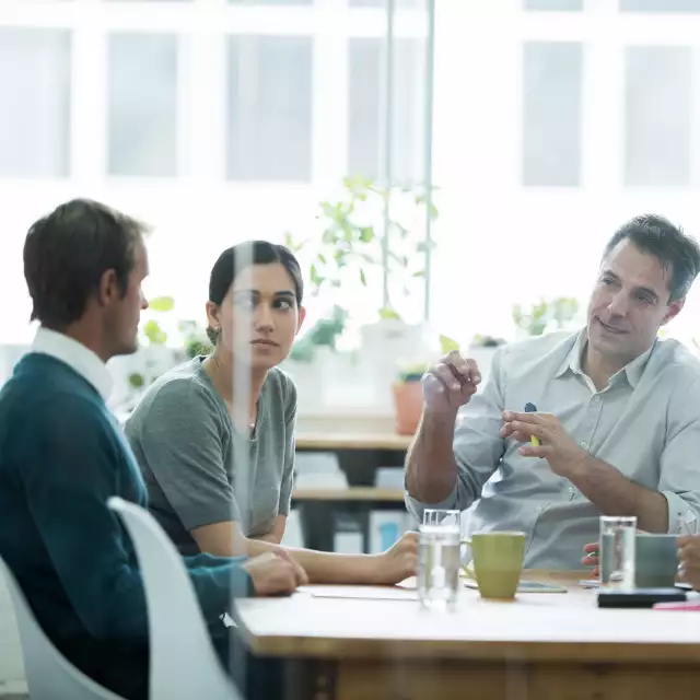 How CLM software improves the five stages of contract management