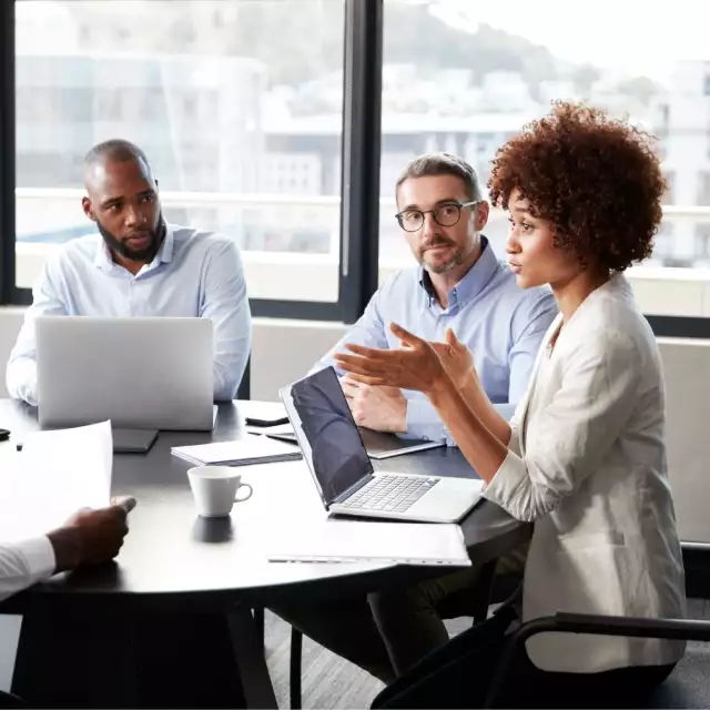 How legal teams can accelerate the sales cycle with CLM 