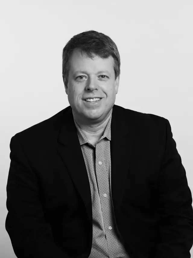 Grant Peterson headshot