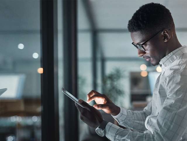 Man using tablet
